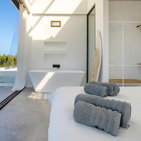 Villa Salty By Aura Collection