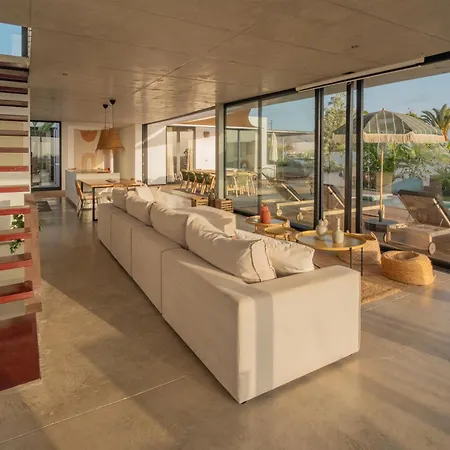 Salty By Aura Collection 빌라