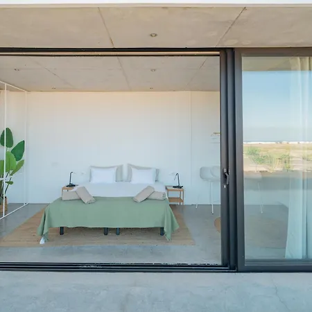 וילה Salty By Aura Collection Roque